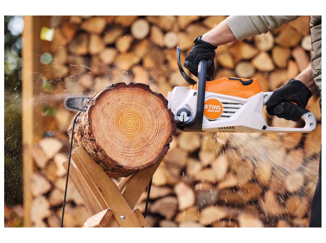 Utilisation Tronçonneuse à batterie MSA 80 Stihl