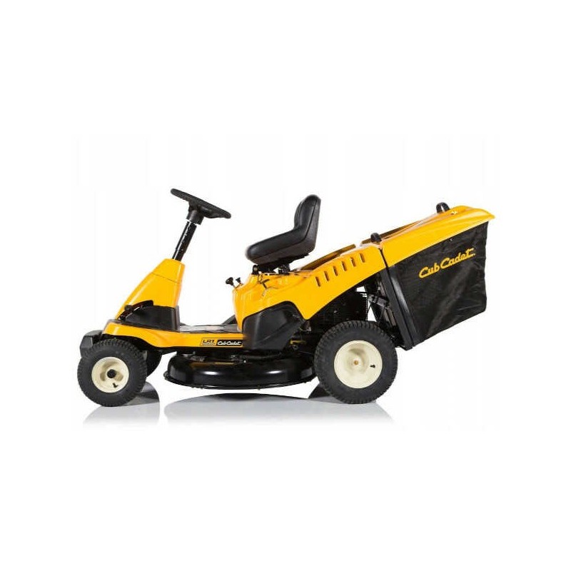 Vue de côté de l'autoportée rider LR1 MR76 CUB CADET