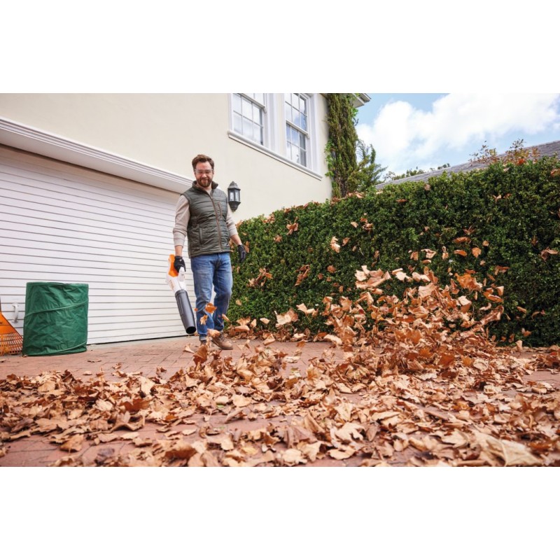 Utilisation du souffleur à batterie BGA 50 Stihl