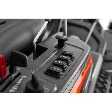 Poste de commande Autoportée Rider R420TSX AWD