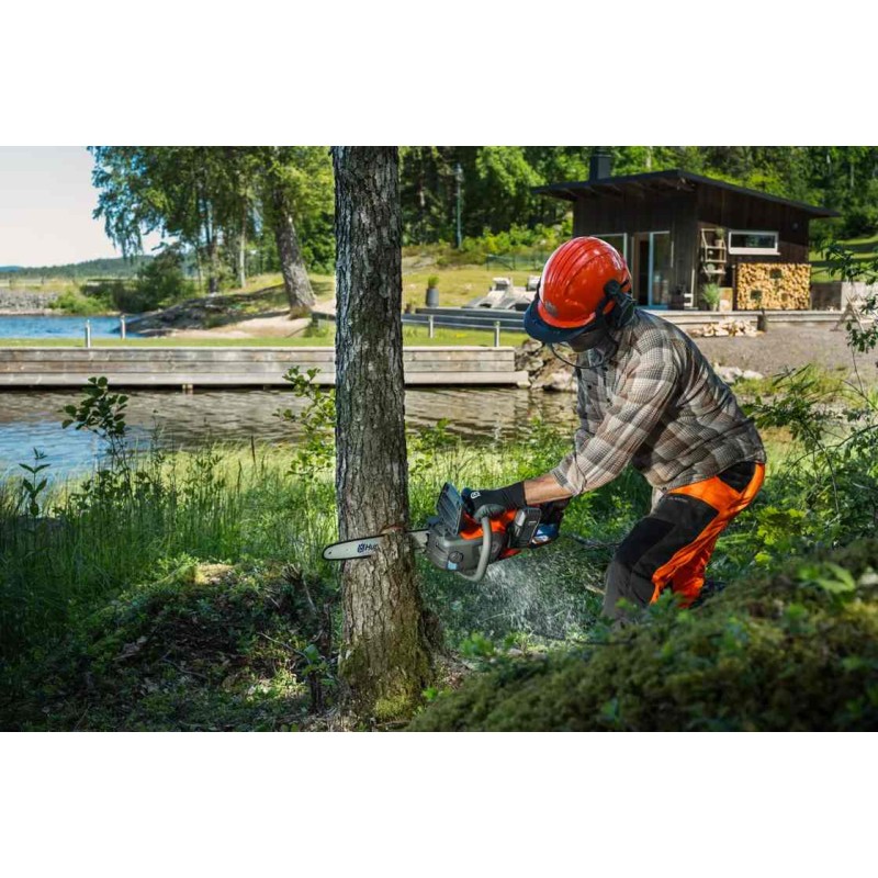 TRONCONNEUSE HUSQVARNA 242I PACK 35CM  