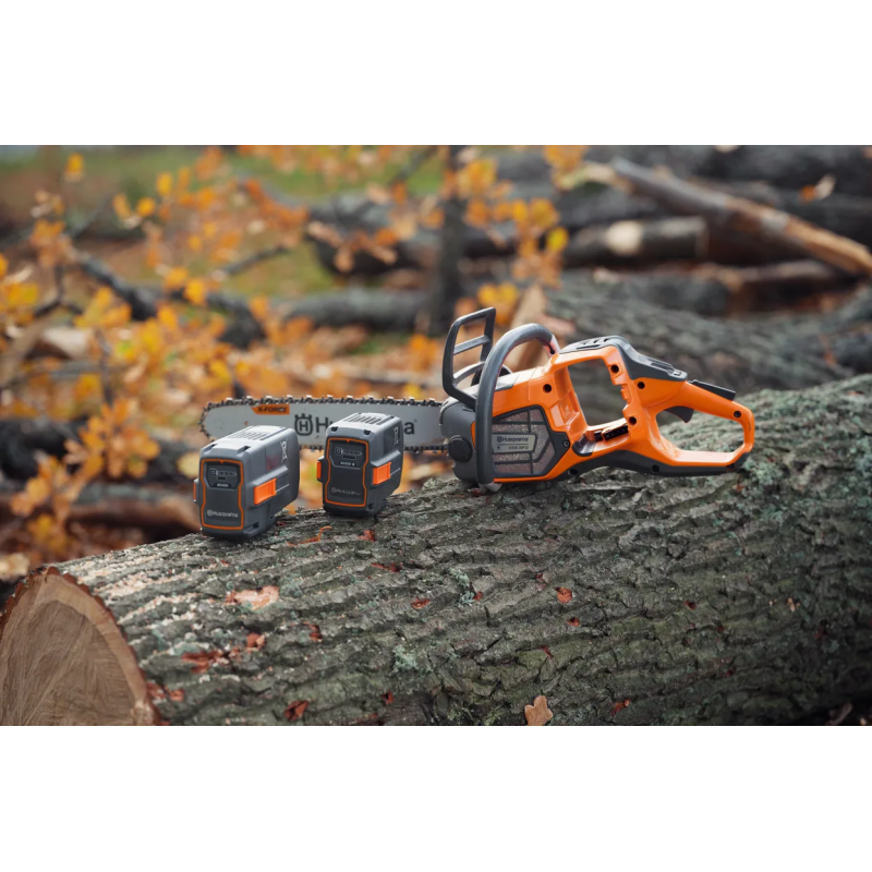 TRONCONNEUSE HUSQVARNA 550iXP 38SN
